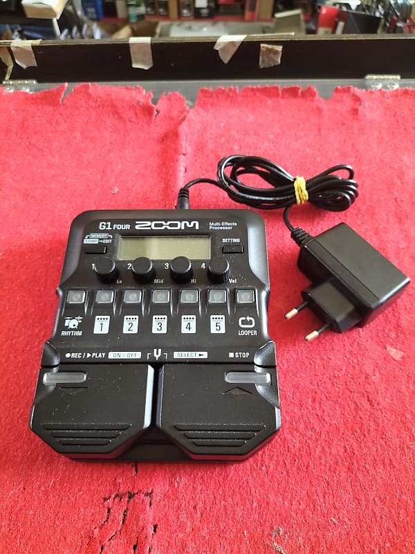 Zoom G1 Four