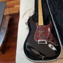 1999 Fender Stratocaster with Maple Neck, Seymour Duncan Pickups and Fender Molded Hardshell Case