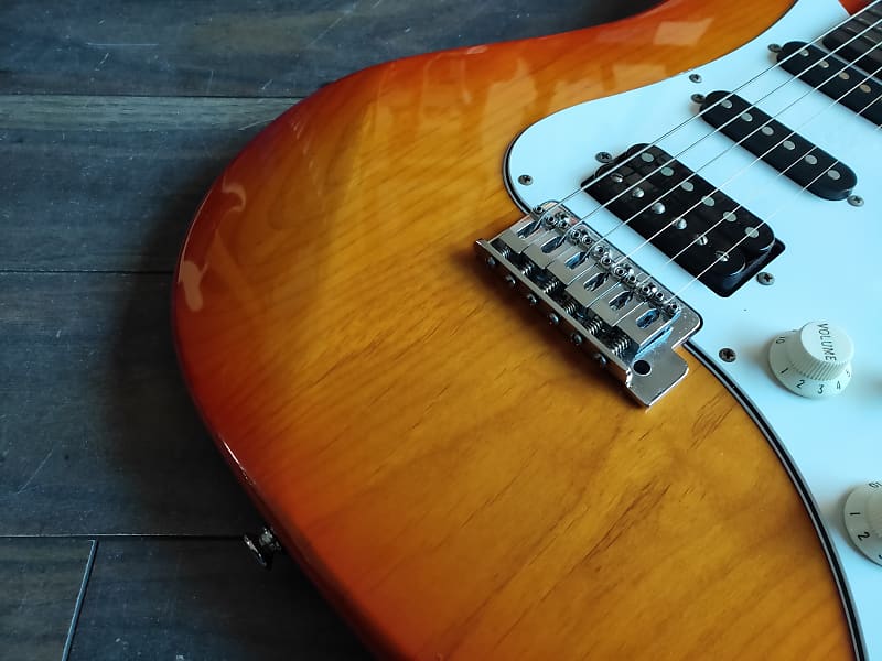 1993 Yamaha Advanced Form YGS112P Pacifica-Style Stratocaster | Reverb