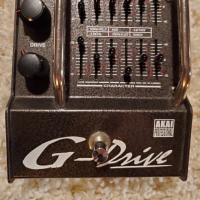 Akai G-Drive D2G Equalized Distortion Pedal for sale