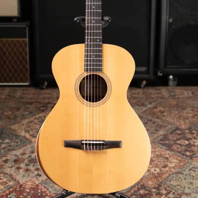 Taylor Academy 12e-N Nylon Grand Concert Acoustic/Electric Guitar with Gig Bag image 3
