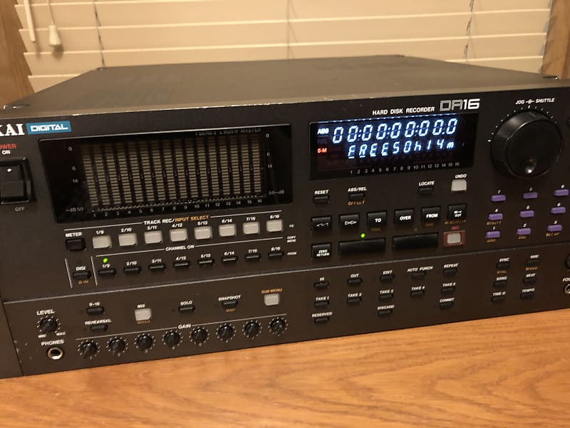 Akai DR16 16-track Digital Hard Disk Recorder with MIDI