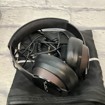 Sol Republic Master Tracks XC Over Ear Headphones image 2