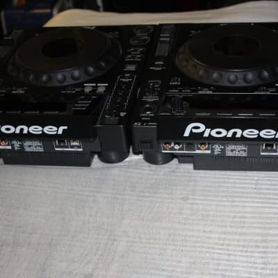 (2) Pioneer CDJ 900 Multiplayer (USB, CD, link) with Power Cords and RCA cords image 6