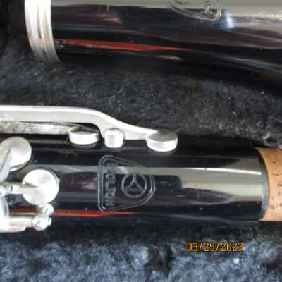 Holton brand Clarinet. Made in USA image 4
