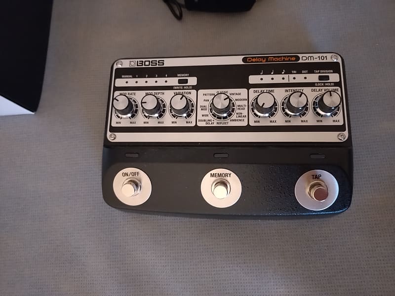Boss DM-101 Delay Machine