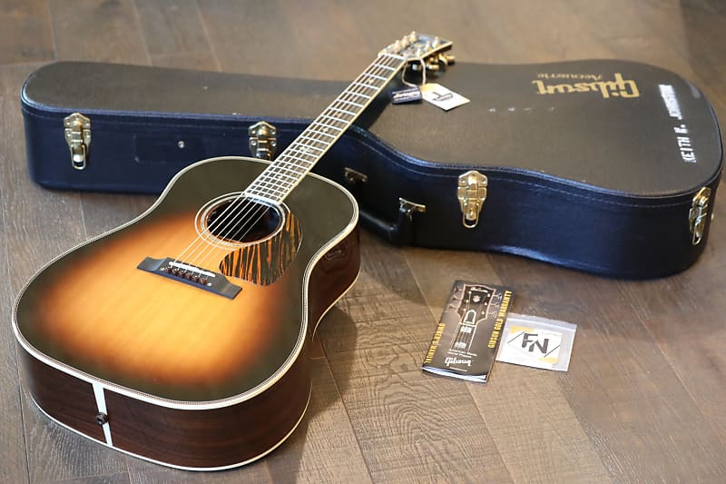 2017 Gibson J-45 Rosewood Custom Acoustic/ Electric Dreadnaught