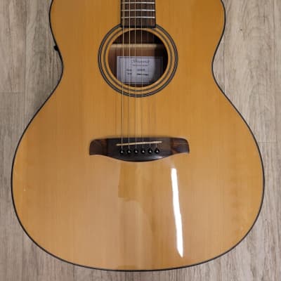 Brunswick BF400E Folk Size Electro Acoustic Guitar image 4