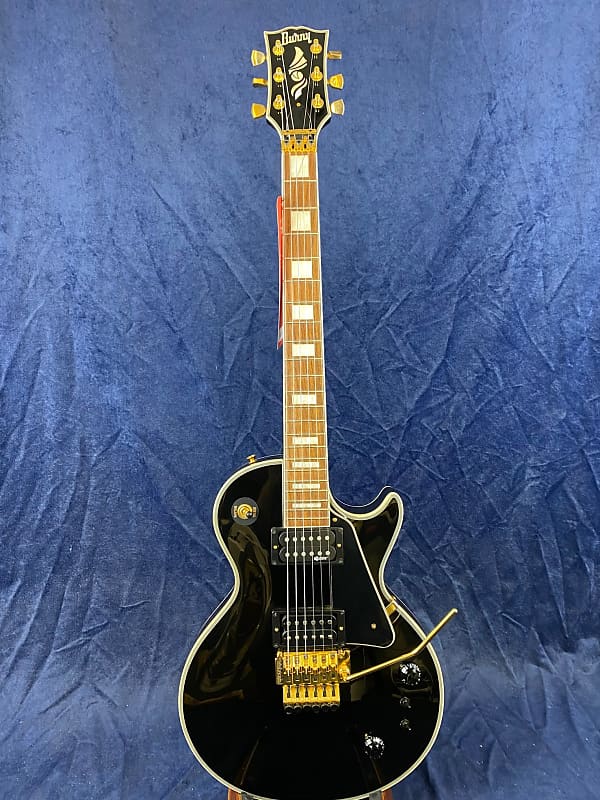 Burny RLC-105S Les Paul Custom with Fernandes Sustainer Pre-owned with Case
