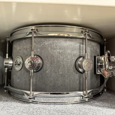 DW Collector's Series Concrete 13”x7" Snare Drum image 2