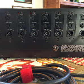 Yamaha TX816  FM Tone Generator Synthesizer with 8 TF1 Modules Black image 5