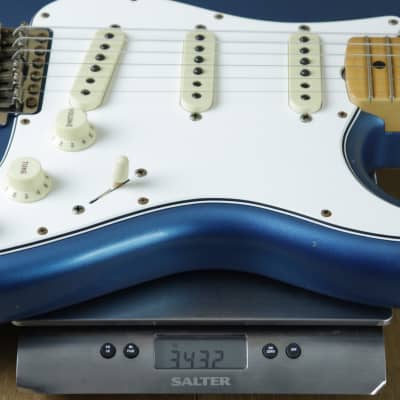 Fender Custom Shop 68 Strat Journeyman Relic, Aged Lake Placid Blue CZ555502 image 5