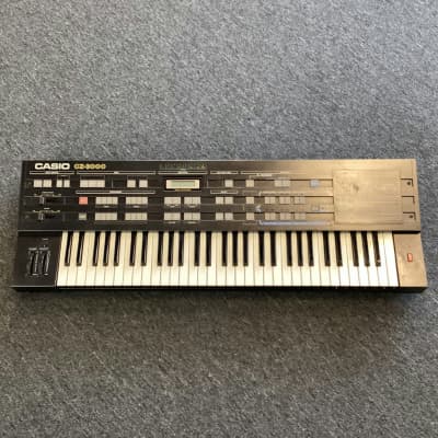 Casio CZ-3000 Synthesizer