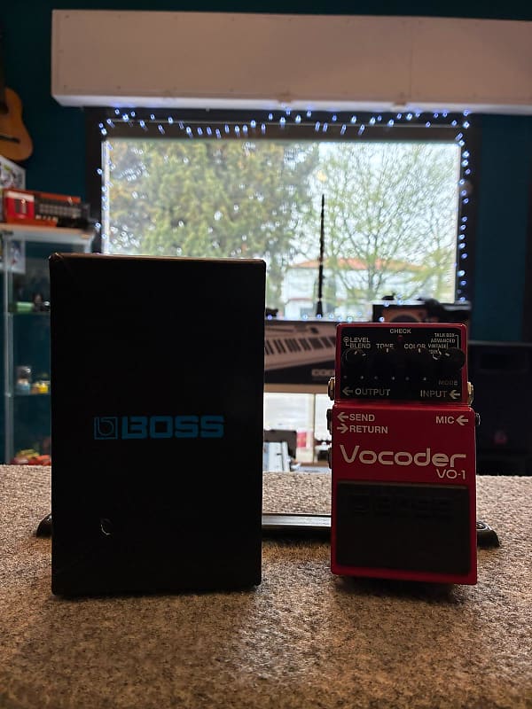 Boss VO-1 Vocoder