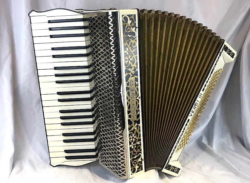 Hohner XS Adult Travel Compact Small Lightweight Piano Accordion NEW, WorldShip
