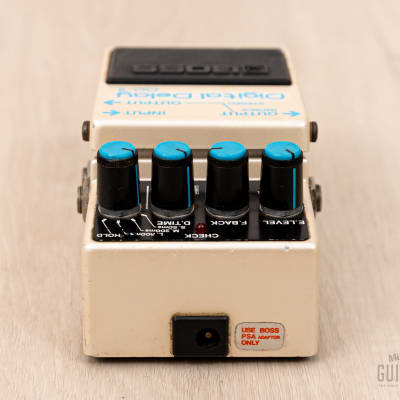 1984 Boss DD-2 Digital Delay Vintage Guitar Effects Pedal Long Chip, Blue Label Japan image 3