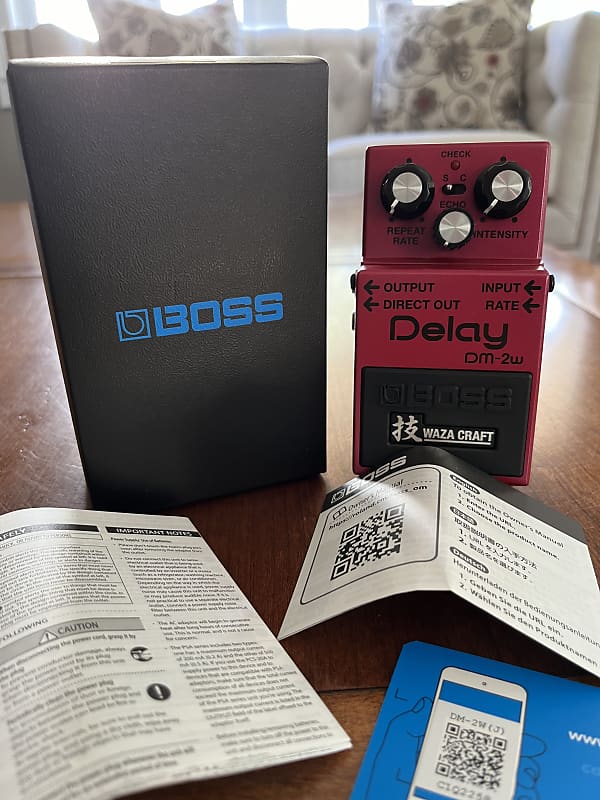 Boss DM-2W