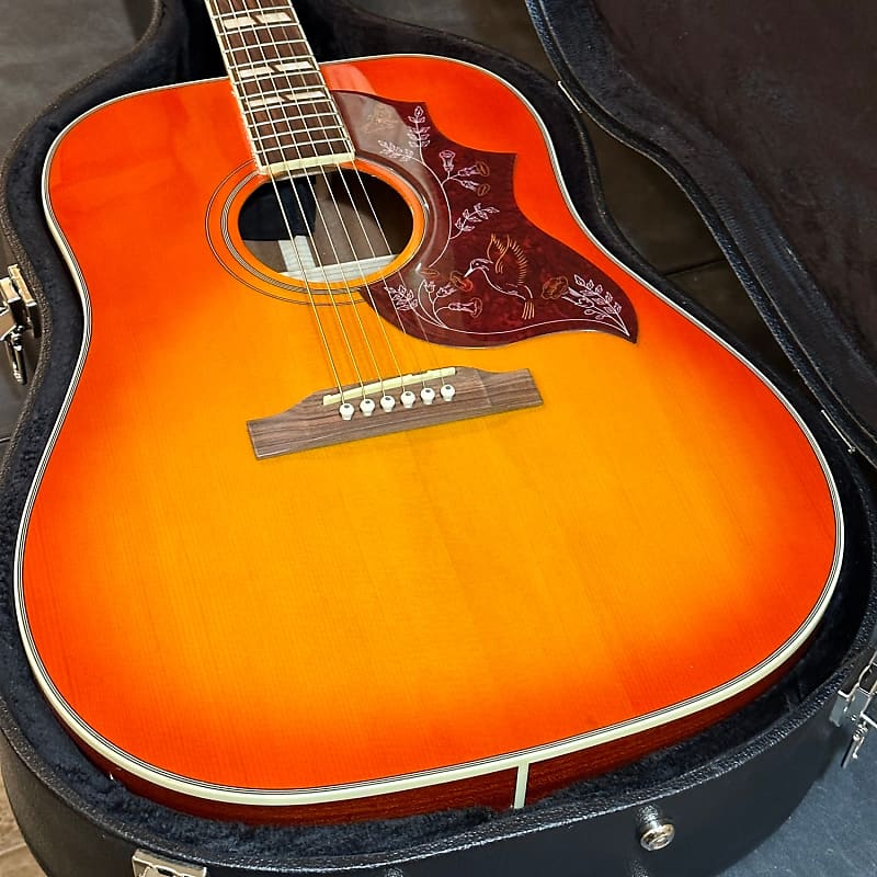 Epiphone Hummingbird Pro Dreadnought Acoustic-Electric Guitar w/ Case