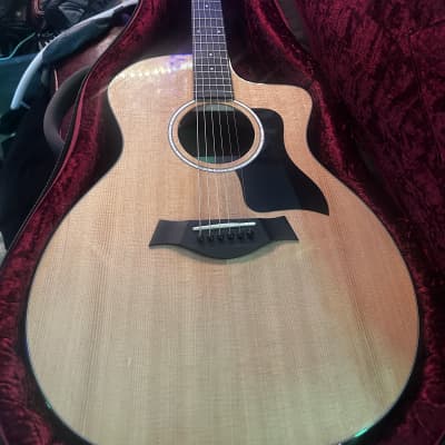 Used Taylor 214ce | Reverb