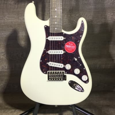 Fender Mexico Classic Series 70's Stratocaster Olympic | Reverb Canada