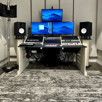 Studio Furniture - Recording Studio Desks & Racks | Reverb