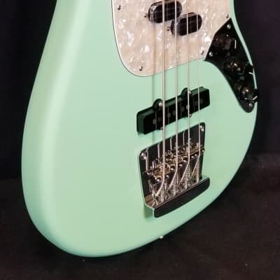 Fender American Performer Mustang Electric Bass Guitar, Rosewood Fingerboard, Satin Surf Green, Bag image 3
