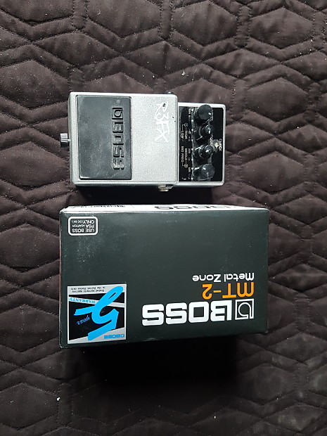 Boss MT-2 Metal Zone with R3Fx Diezel Mod | Reverb Canada