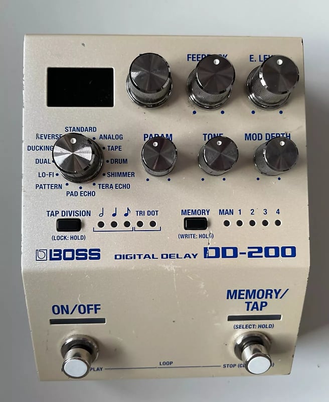 Boss DD-200