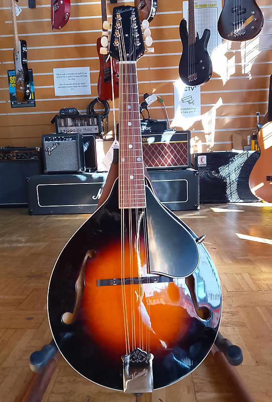 Kentucky KM-140, A Style Mandolin image 1