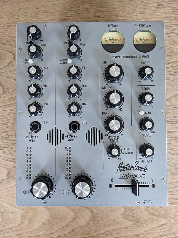 MasterSounds Radius Two Valve MK1 - Silver | Reverb MasterSounds Radius Two Valve MK1 - Silver | Reverb