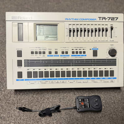 Roland TR-727