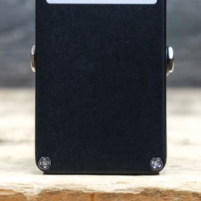 Keeley Electronics Moon Op Amp Fuzz Refined Filter Controls Fuzz Effect Pedal image 4