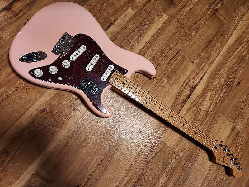 Fender STR-75 フロイドローズ 80年代 ストラト シェルピンク Fender STR-75 フロイドローズ 80年代 ストラト シェルピンク