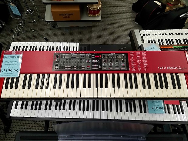 Nord Electro 3 73 Keyboard 2012 Red with Bag image 1