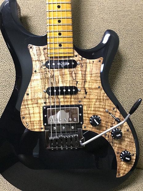 Knaggs Guitars Tier 3 Severn X HSS in Black with Flame Maple Neck
