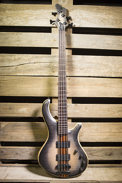 MAYONES Patriot 4 メイワンズ DyEG8OoUYAExA6W.jpg
