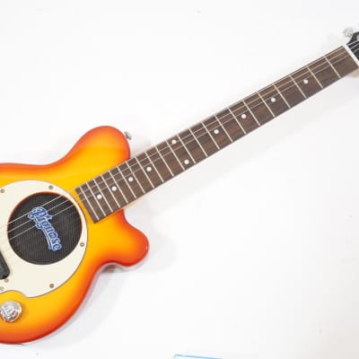 Pignose PGG-200 Cherry Sunburst Built-in Amp travel mini guitar 
