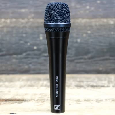 Sennheiser e 945 High Feedback Rejection Dynamic Super-Cardioid Vocal Microphone