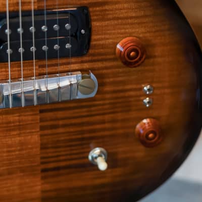 PRS SE Paul's Guitar 2022 - 2023 - Black Gold Burst image 3