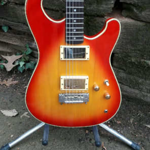 80's MAKO TRADITIONALS XK7 Electric Guitar / MADE IN JAPAN