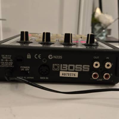BOSS SP-303 Dr. Sample | Vintage Synth Explorer