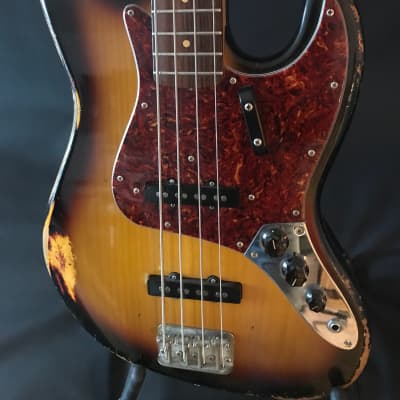 Rebelrelic J-Series Bass 61 Bass Relic 2016 3 in Tone Sunburst image 8