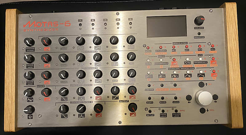 Motas Electronics Motas-6 synthesizer (Silver) image 1