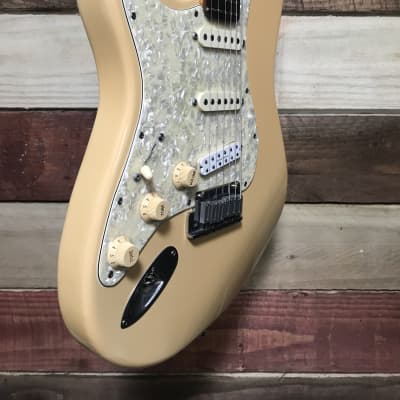 Fender American Standard Stratocaster Left-Handed RW Olympic White 1989 image 2