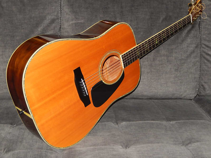 MADE IN 1983 MORRIS MD525 - ABSOLUTELY AMAZING D45 STYLE ACOUSTIC GUITAR