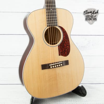 Guild USA M-40 Troubador Acoustic Guitar (Natural) image 1