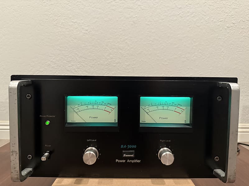 SANSUI  BA-5000 Stereo Power Amplifier  			