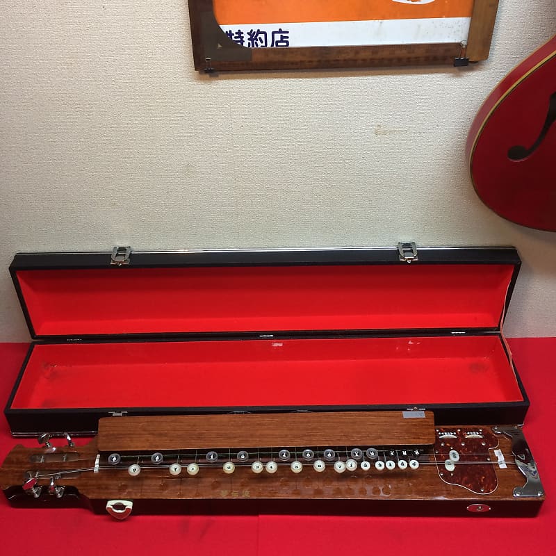 Awesome Nagoya Harp Taisho Goto lap steel like, keyed Reverb