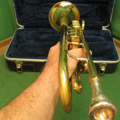 Olds Ambassador Trumpet 1976 - Refurbished - Case & Olds 3 Mouthpiece image 15
