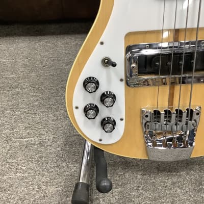 1976 Rickenbacker 4001 Bass Left Handed Maple Glo image 4